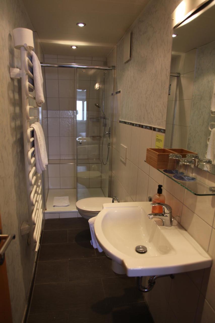 Hotel Seepromenade Меерсбург Экстерьер фото